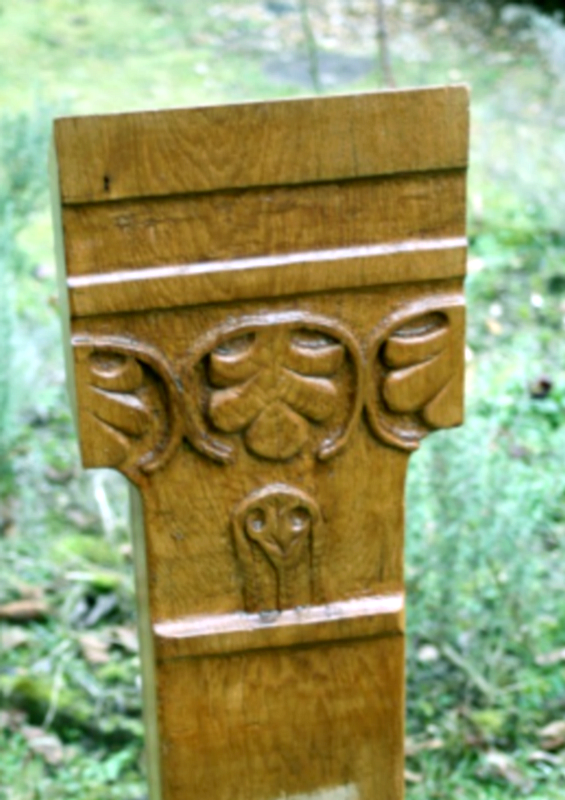 110 Détail de la sculpture